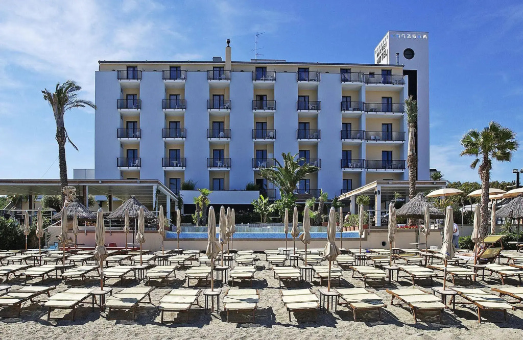 Mare Hotel