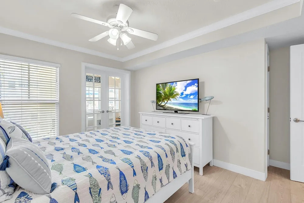 Barefoot Beach Resort A105
