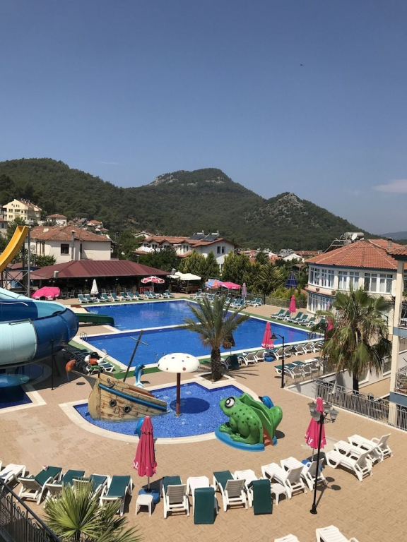 Hisar Aqua Hotel