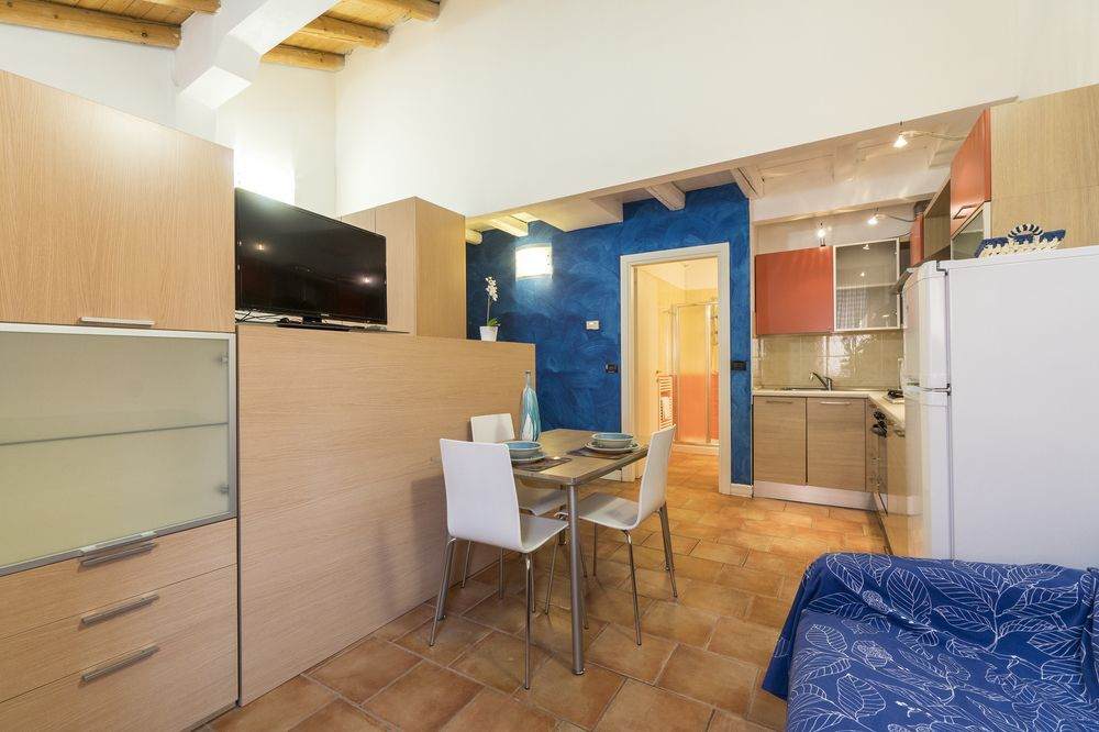 Bertiera House