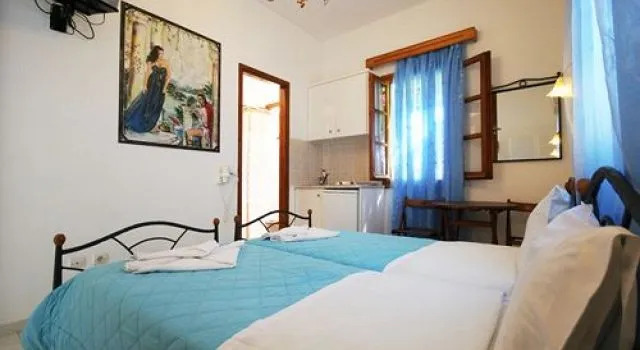 Studios Bourgos