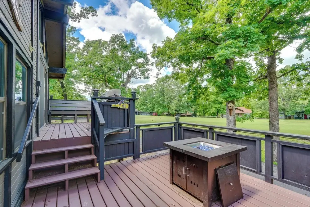1 Mi to Margaritaville Resort: Cottage w/ Fire Pit