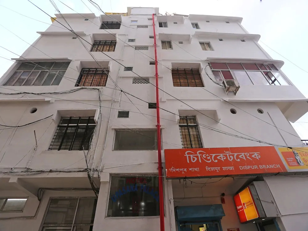 OYO 9637 Hotel Upasana Palace 2