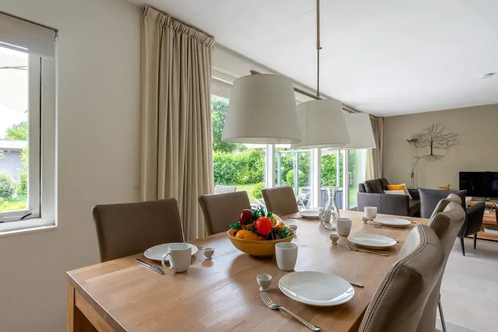 Tastefully Furnished Country House for 6 People