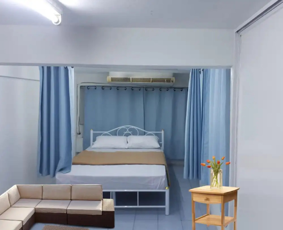 Omarthai Hotel - Hostel