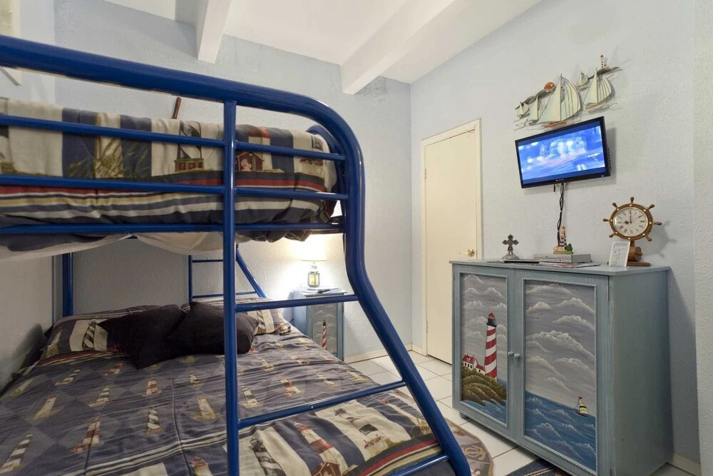 Aquarius Condominium 303