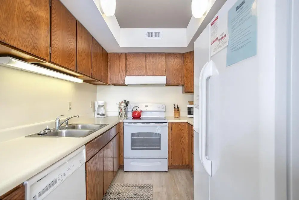 Ocean Grove J2 4 Bedroom Condo by RedAwning