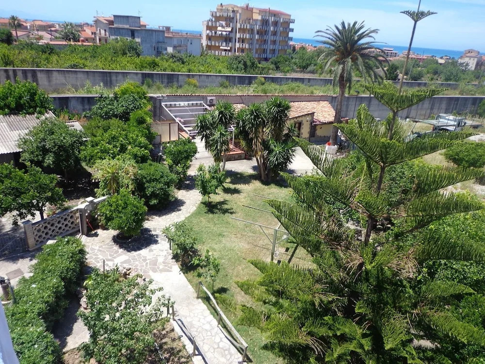 Mare Monti