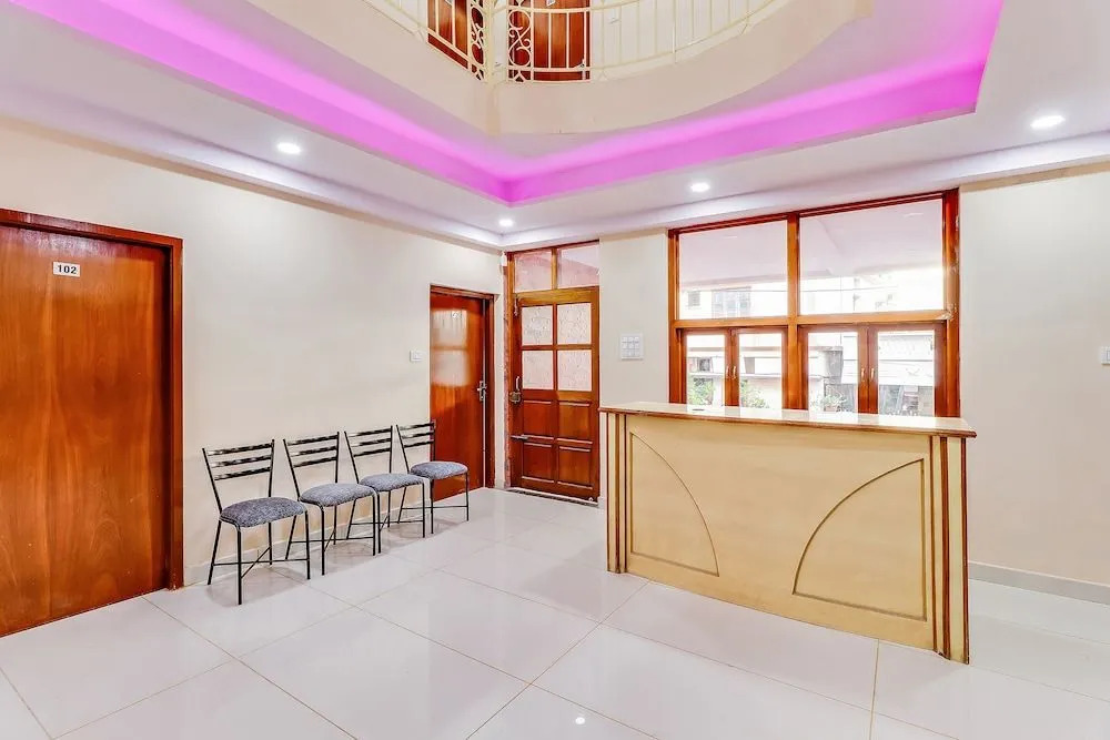 Capital O 49646 Hotel Champion Paradise