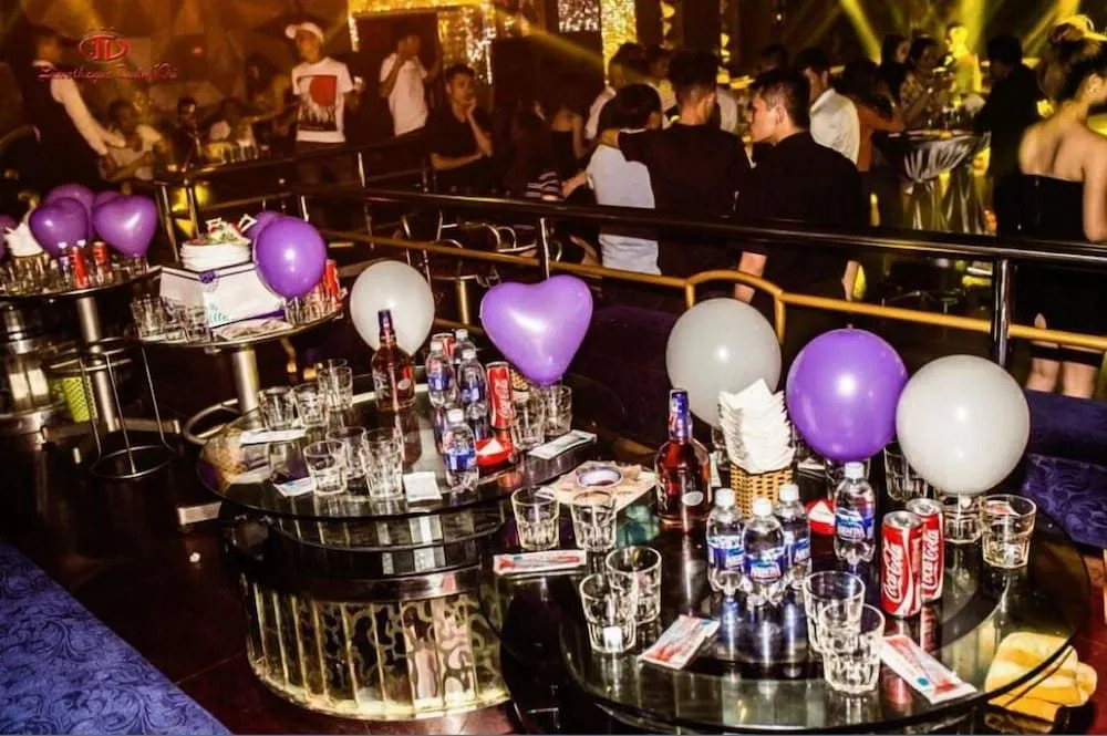 Khách sạn nhà hàng Tuấn Vũ