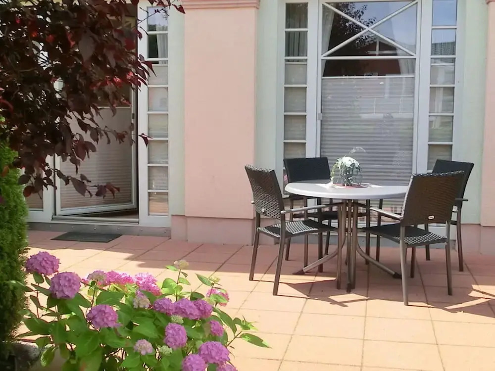 Apartment 28, Seestern Residence