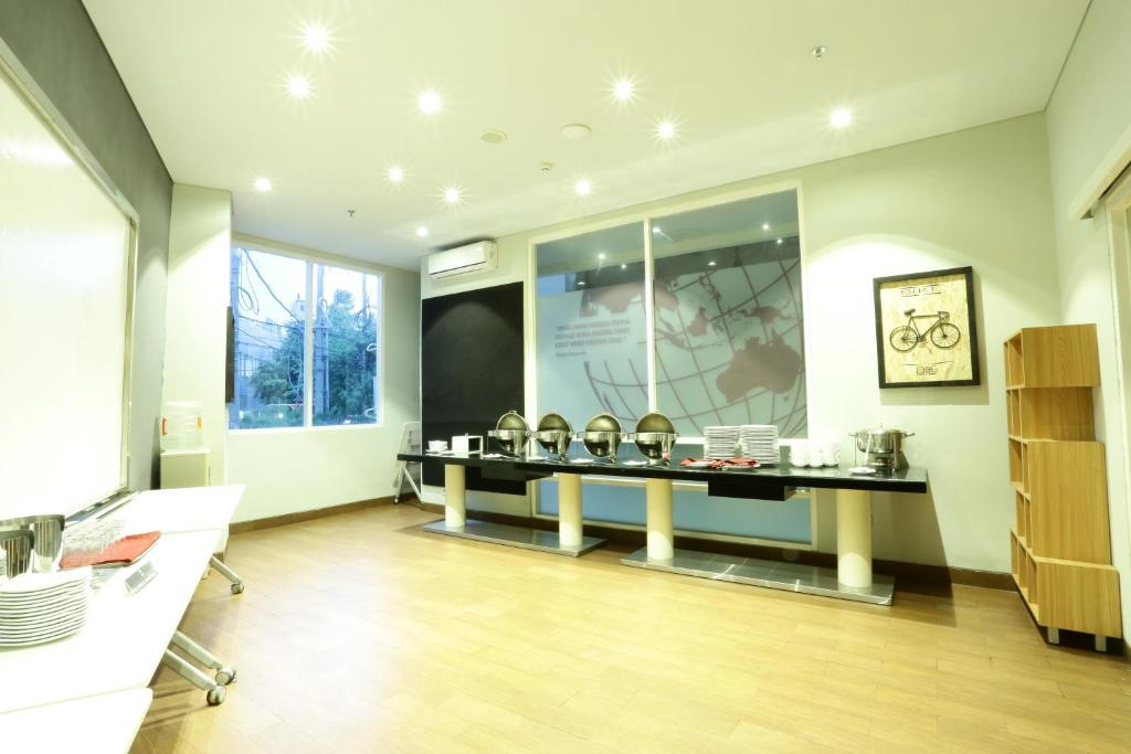 Cleo Hotel Tunjungan