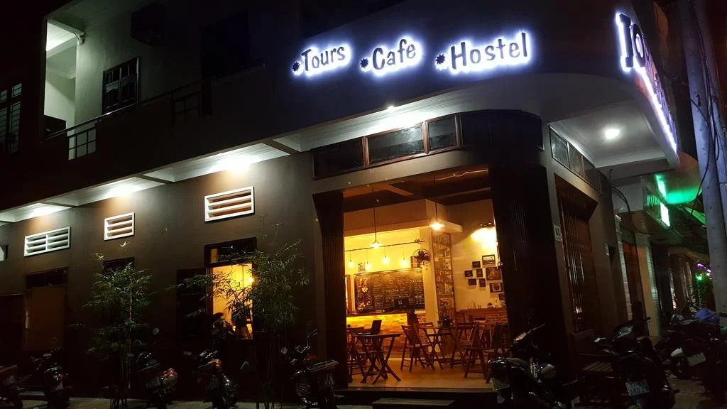 John  Paul Inn