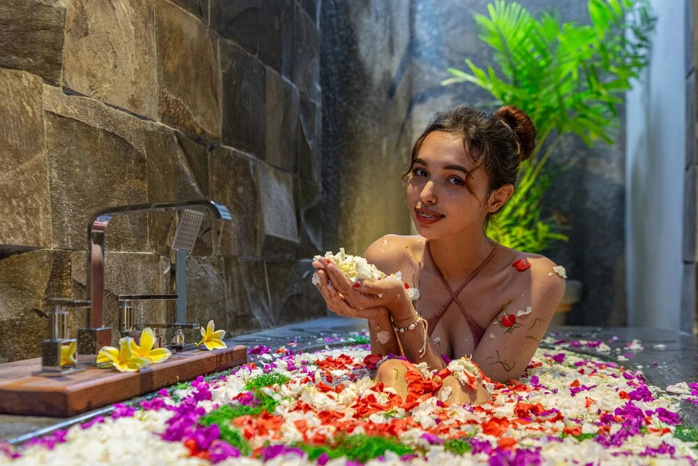 Brand New Luxury 3BR Villa Ethnic Ubud 3