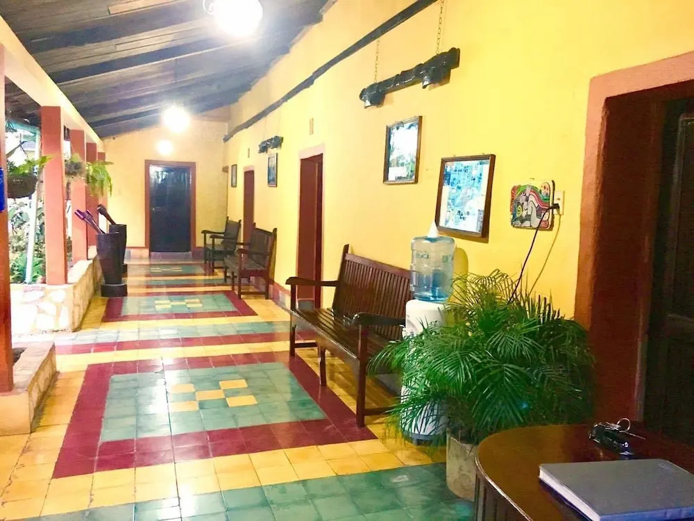 Hotel Calle Real