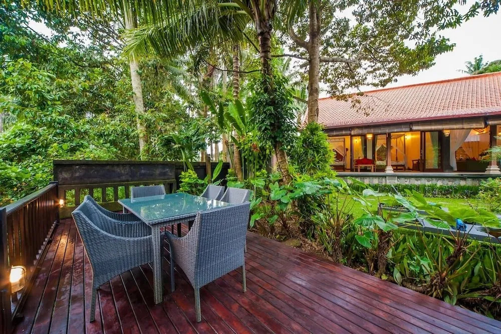 Luxury 3BR Infinity Jungle View Aashaya Villa Ubud
