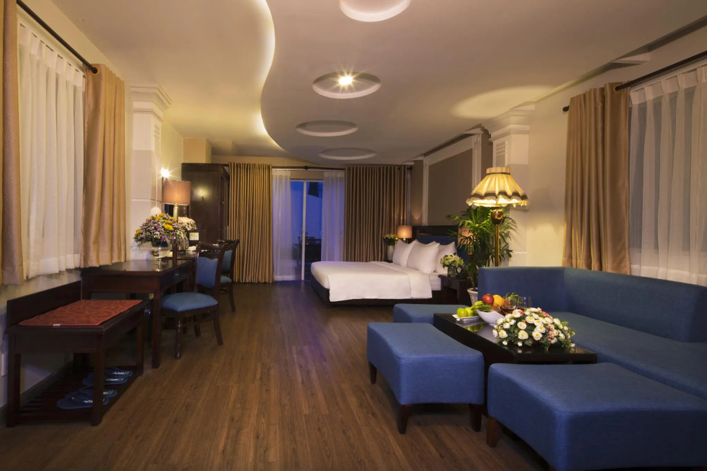 Amanaki Saigon Boutique Hotel