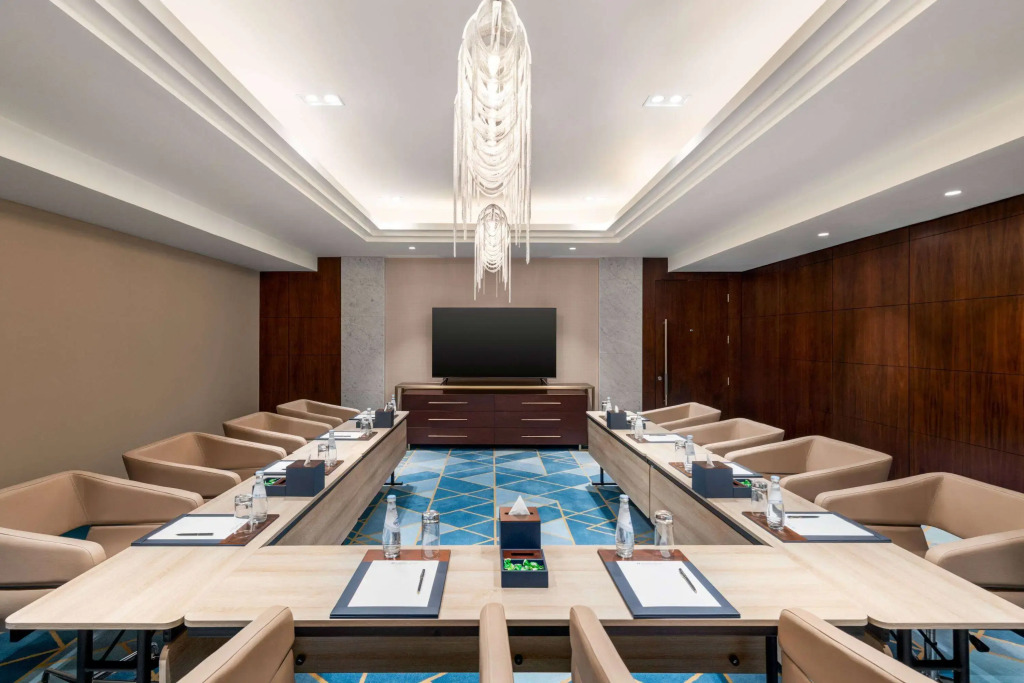 Wyndham Grand Doha West Bay Beach