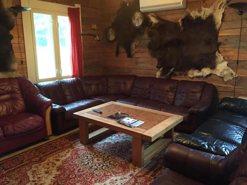 Pauka Holiday House