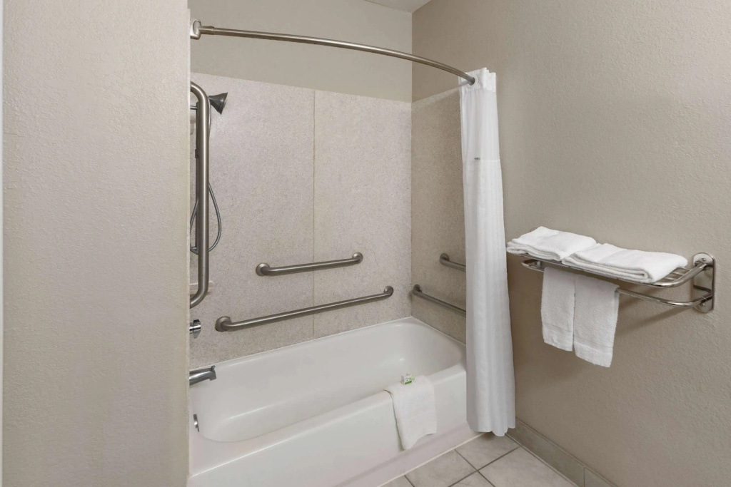 Baymont by Wyndham Houston Brookhollow