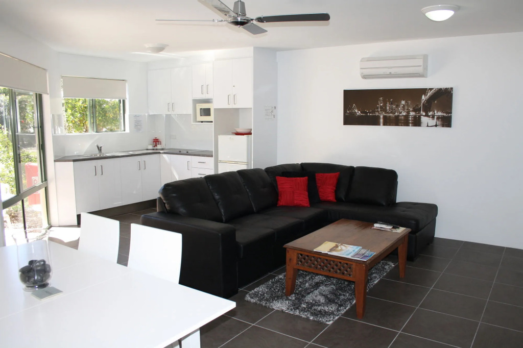 Noosa River Retreat Holiday Apartments
