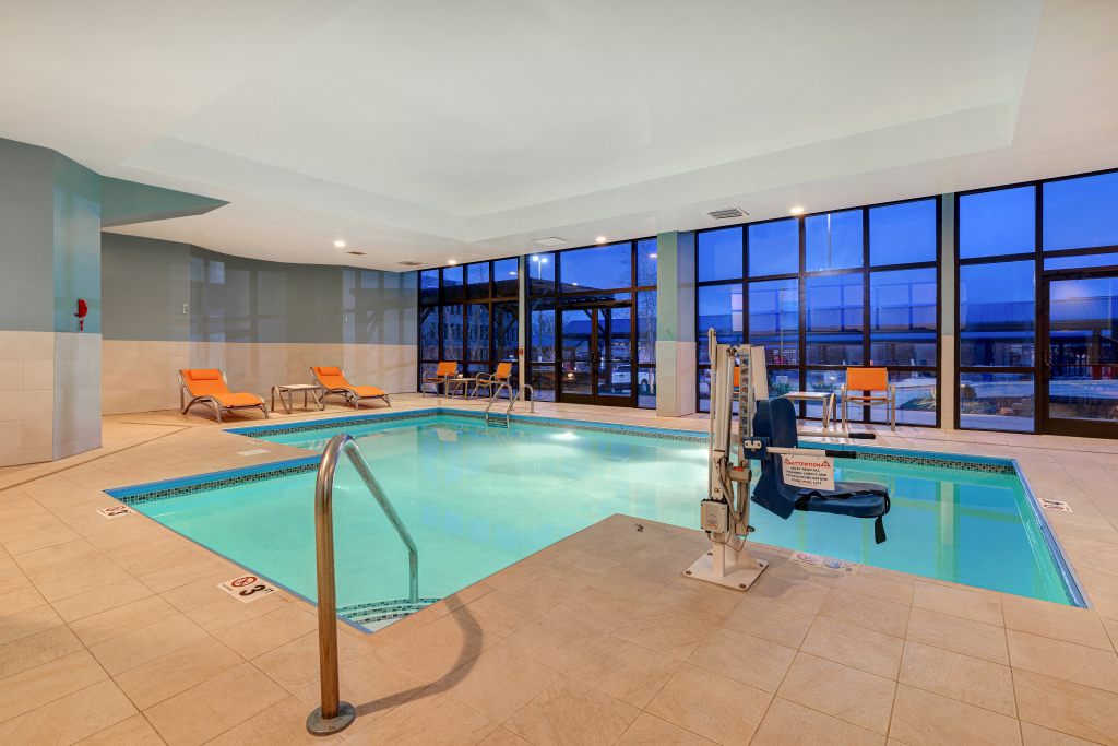 Holiday Inn Express & Suites Omaha Downtown Old Market by IHG