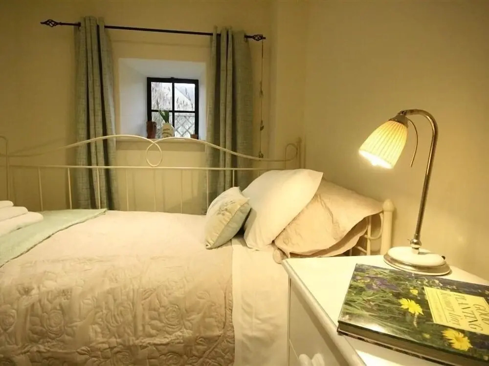 Claypot Cottage, Cirencester