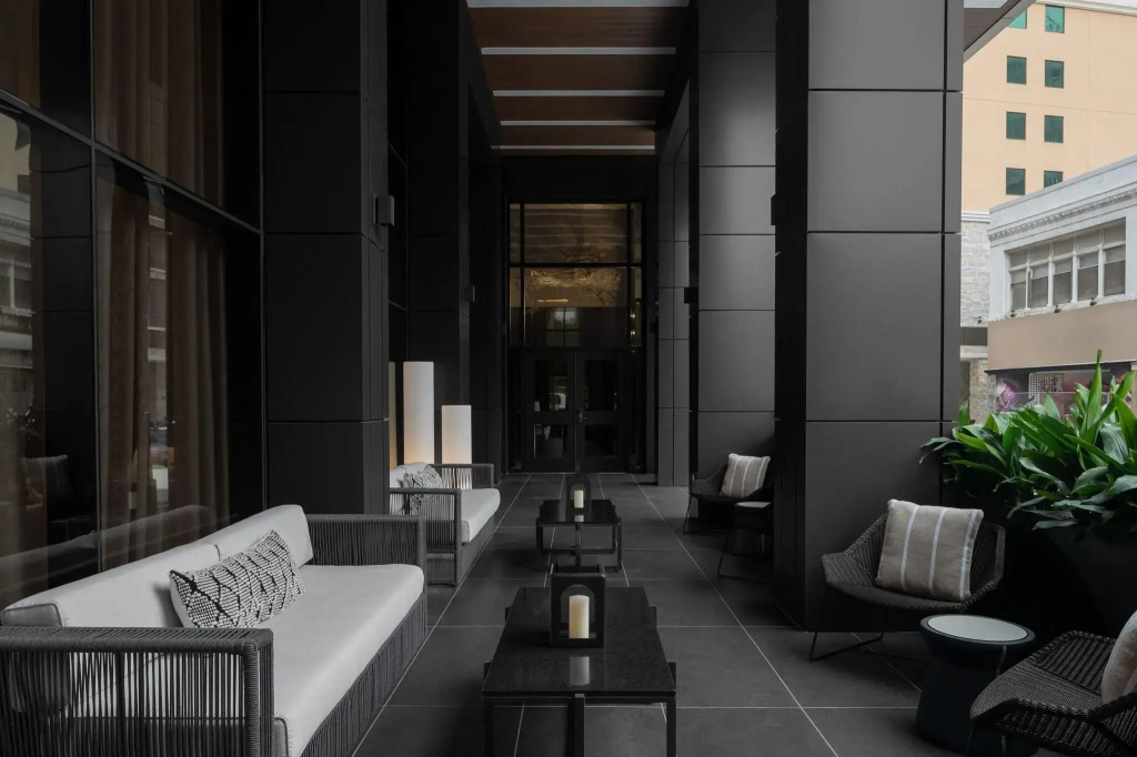 AC Hotel by Marriott San Antonio Riverwalk