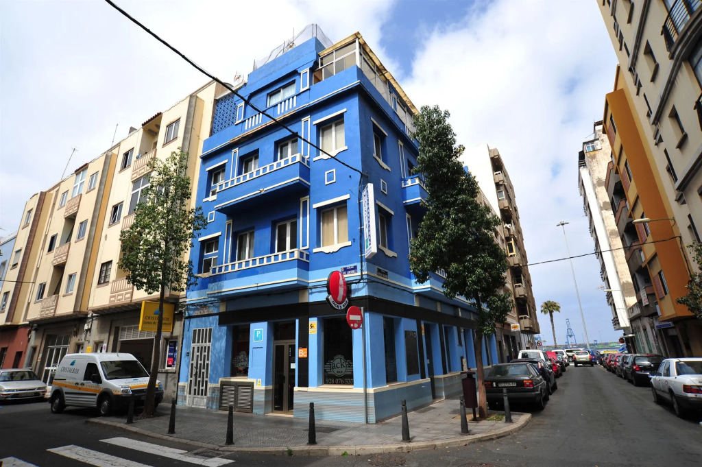Alcaravaneras Hostel
