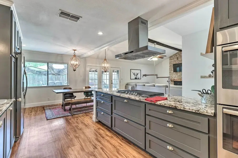 Pet-friendly Austin Ranch Home w/ Fire Pit!