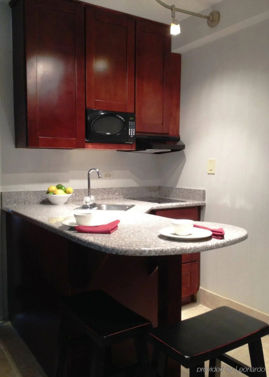 Holiday Inn & Suites Chicago-Carol Stream Wheaton by IHG