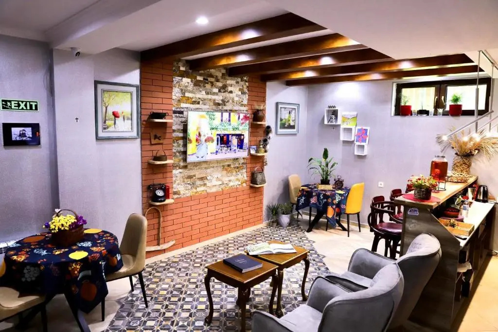 Hotel Gold Tower
