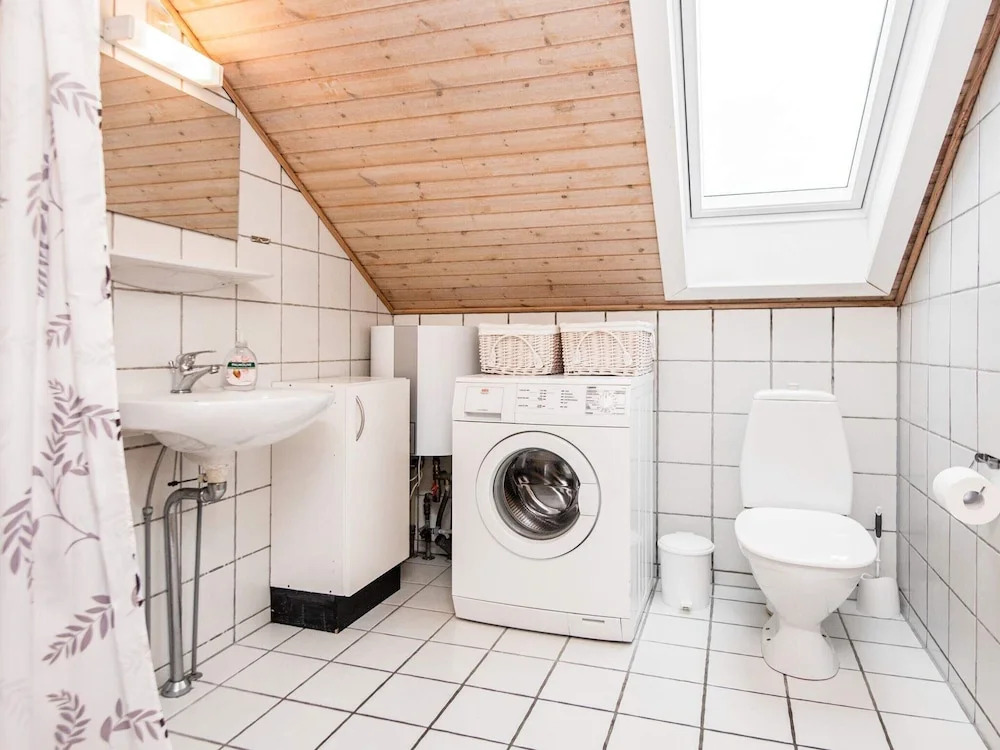 6 person holiday home in Rømø-By Traum