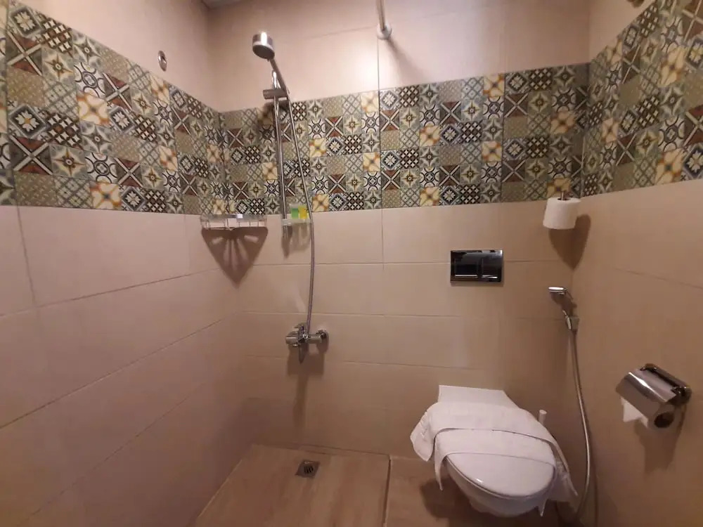 Layaali Amman Hotel
