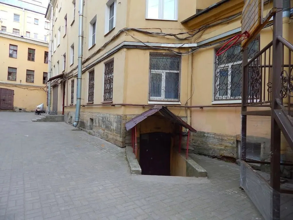 Apartment Advance