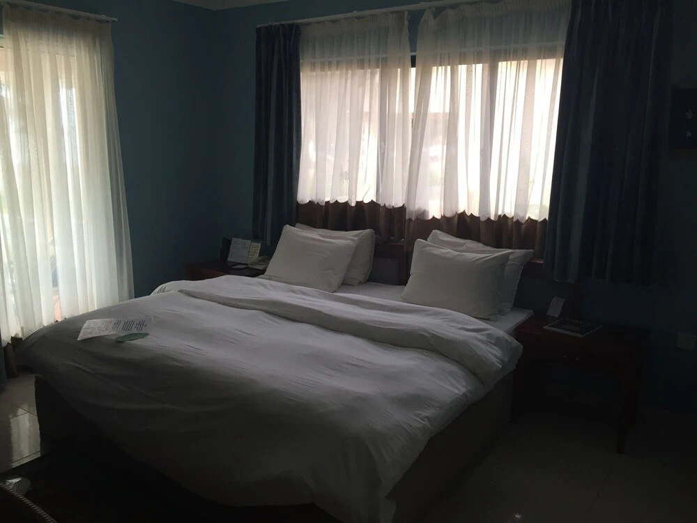 Busua Beach Resort