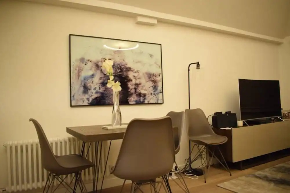 1 Bedroom Covent Garden Flat Sleeps 4