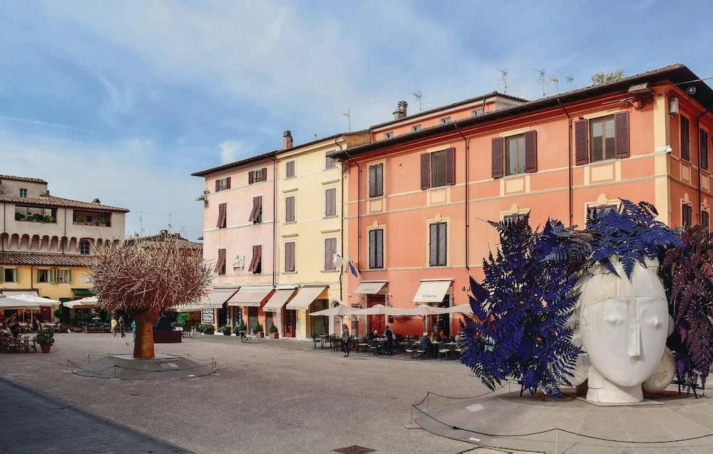 Casa Degli Artisti