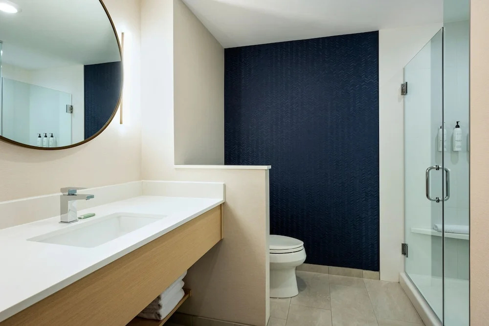 Fairfield by Marriott Inn & Suites North Bay