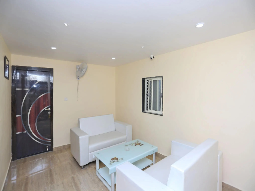 OYO 15530 Hotel G S Residency