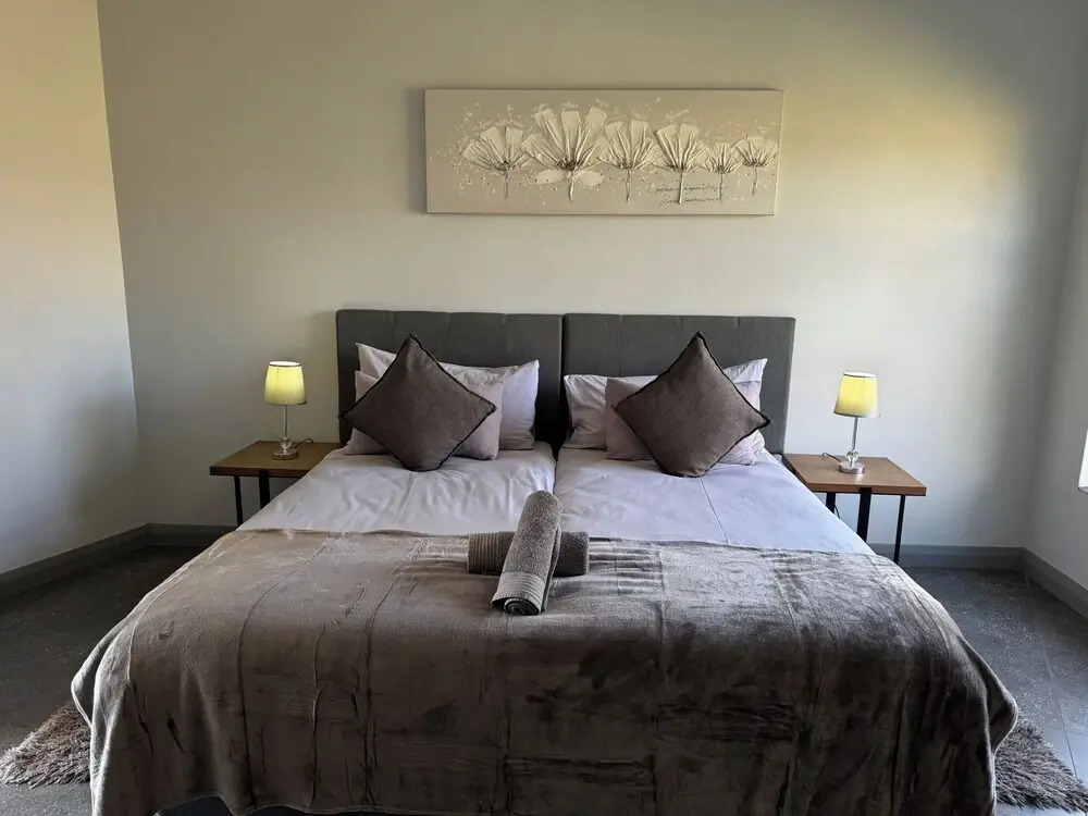 Stones Throw Manor