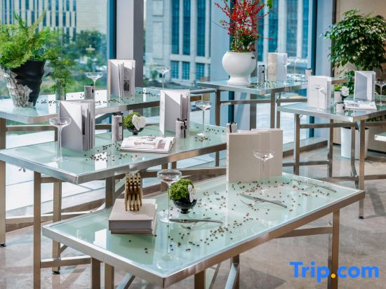 Global GINLAN JIA Yiwu,Zhejiang- Near International Trade City