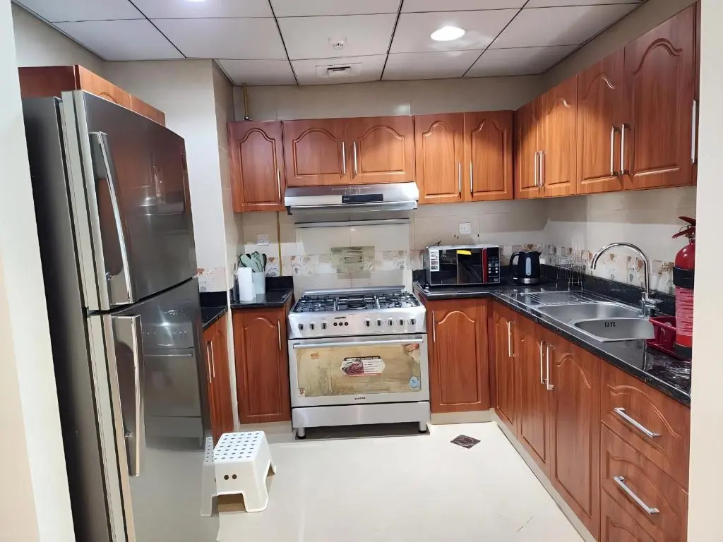 Awesome 2 bedroom apartment with beachfront