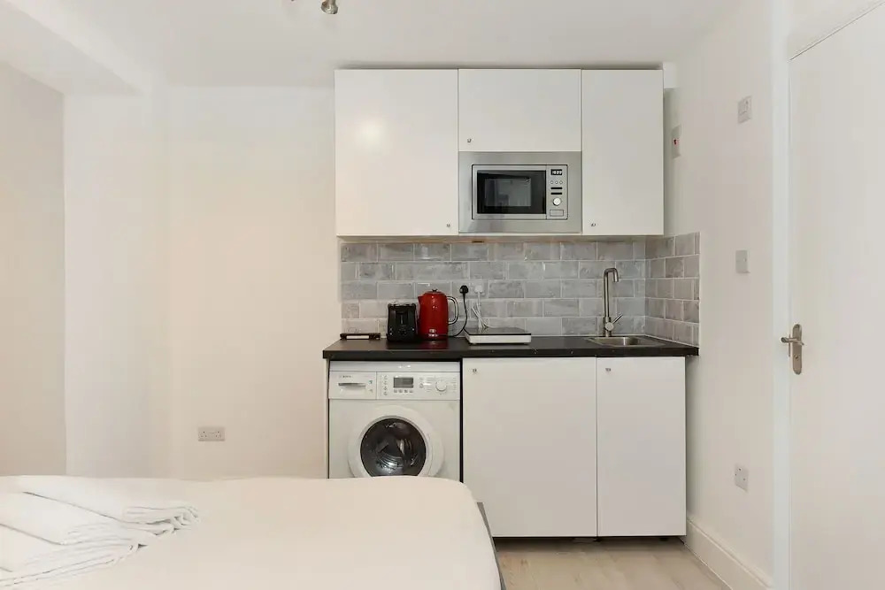 Chancery Lane by Viridian Apartments