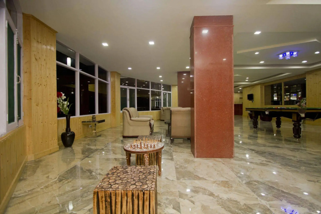 Snow Touch Resort (Shri Nath Group)