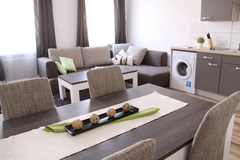 CheckVienna – Apartment Huglgasse