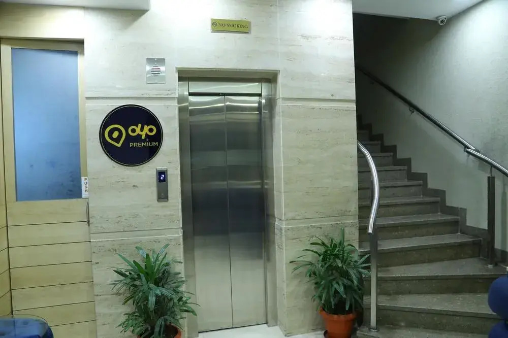 OYO Premium Ptl Chowk Phase 5 Mohali(Cha095)