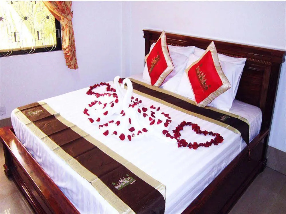 Tom & Jerry Hostel