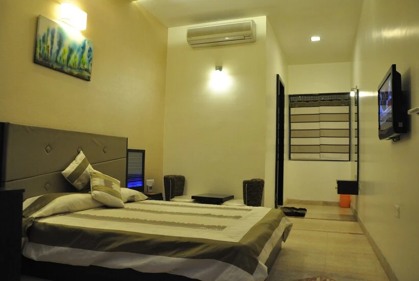 Hotel Bhawna Palace