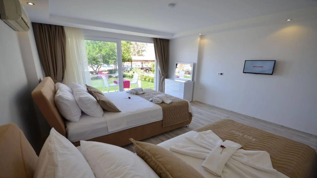Kaya Hotel